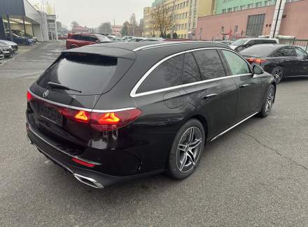 Mercedes-Benz - E-class