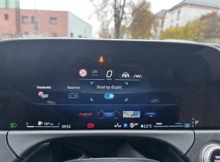 Mercedes-Benz - E-class