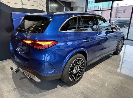 Mercedes-Benz - GLC