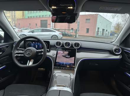 Mercedes-Benz - C-class