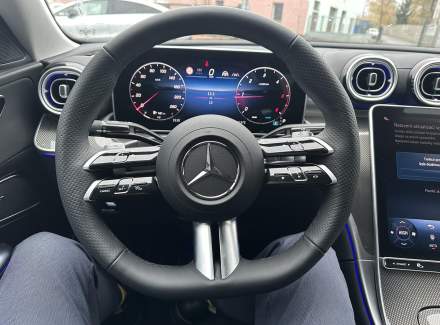 Mercedes-Benz - C-class