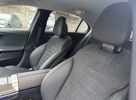 Mercedes-Benz - C-class