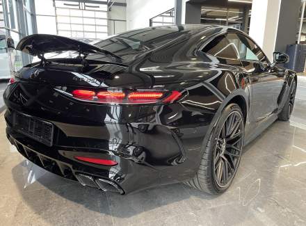 Mercedes-Benz - AMG GT