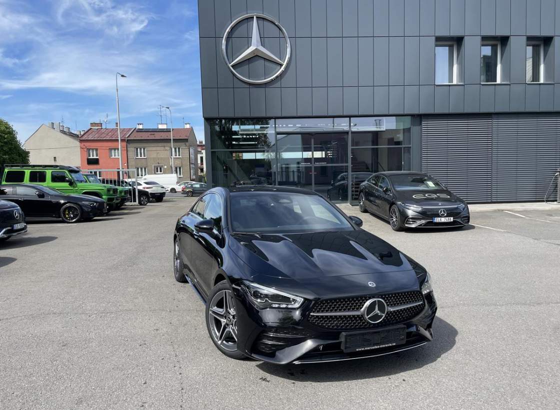Mercedes-Benz - CLA