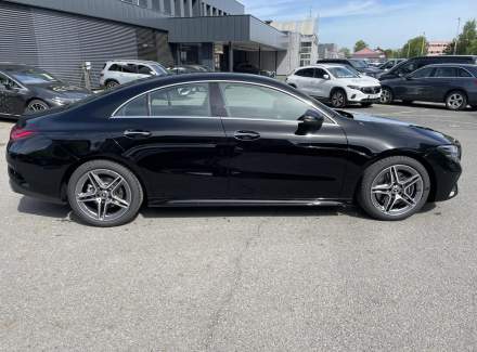 Mercedes-Benz - CLA