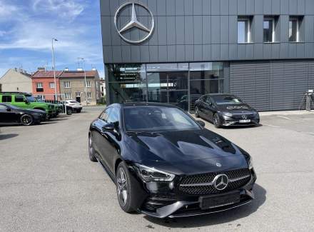 Mercedes-Benz - CLA