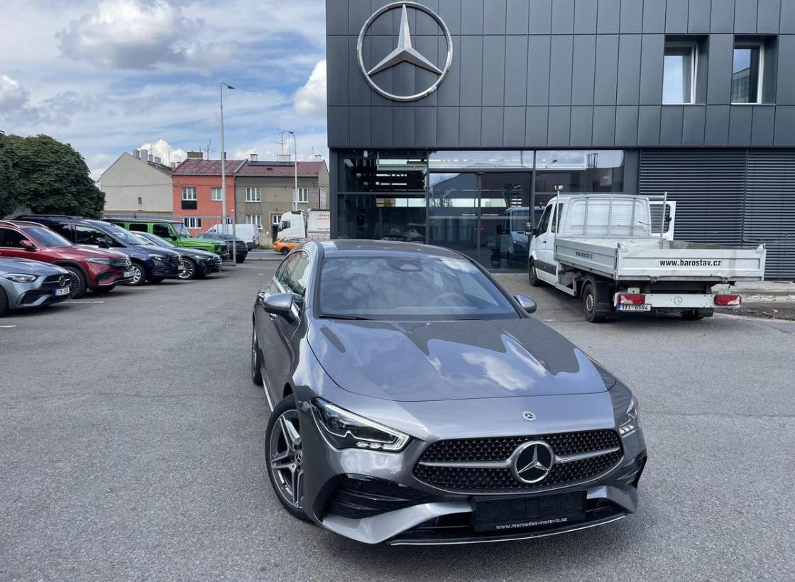 Mercedes-Benz - CLA