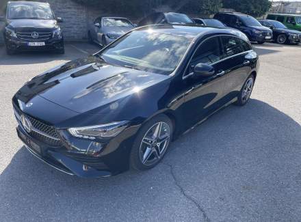 Mercedes-Benz - CLA