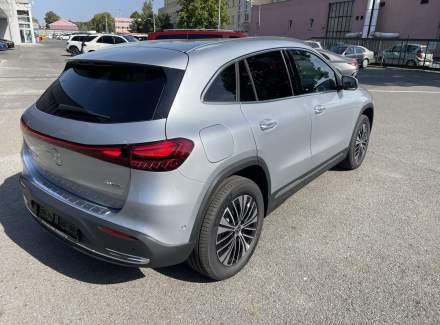 Mercedes-Benz - EQA
