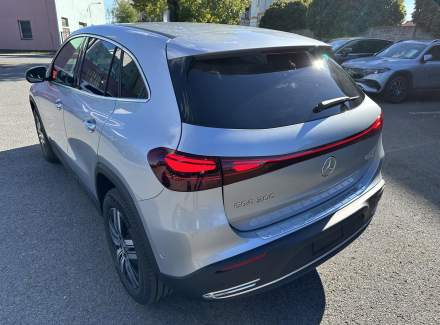 Mercedes-Benz - EQA