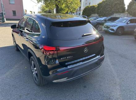 Mercedes-Benz - EQA