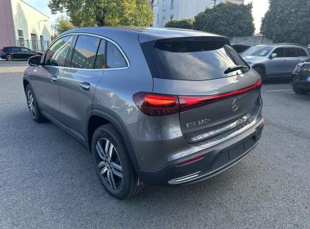 Mercedes-Benz - EQA
