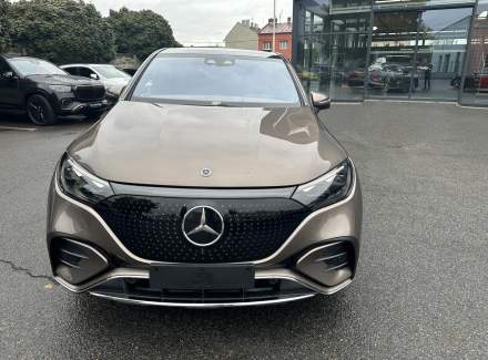 Mercedes-Benz - EQE