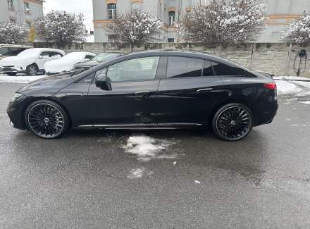 Mercedes-Benz - EQE