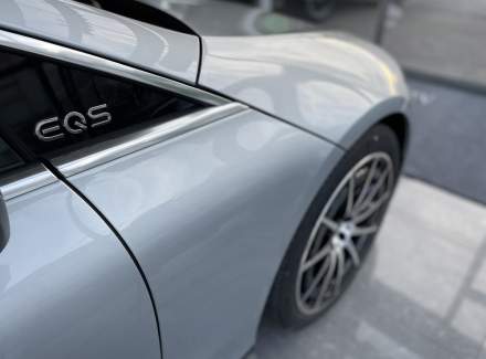 Mercedes-Benz - EQS