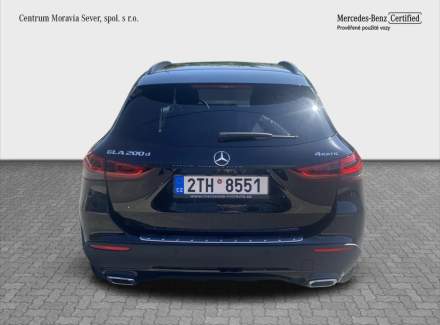 Mercedes-Benz - GLA