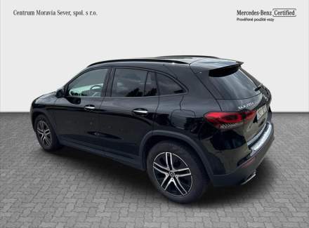 Mercedes-Benz - GLA