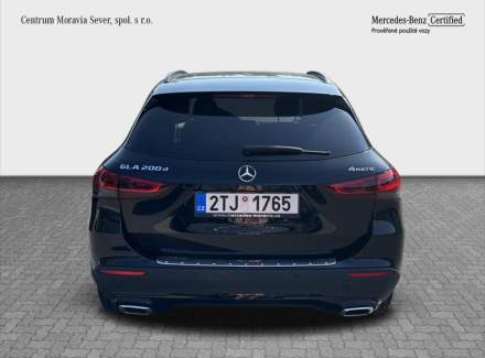 Mercedes-Benz - GLA