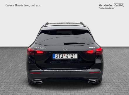 Mercedes-Benz - GLA