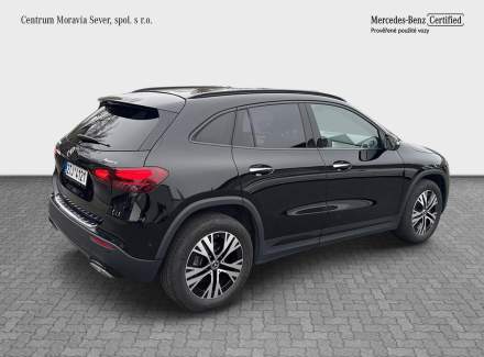 Mercedes-Benz - GLA