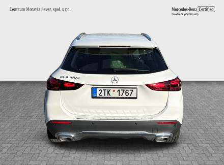 Mercedes-Benz - GLA