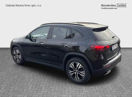 Mercedes-Benz - GLA