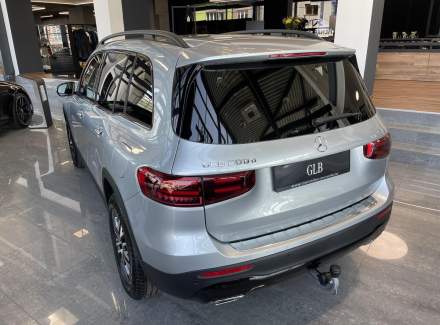 Mercedes-Benz - GLB