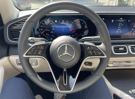 Mercedes-Benz - GLE