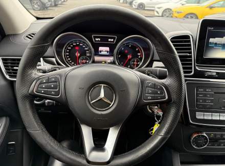 Mercedes-Benz - GLE