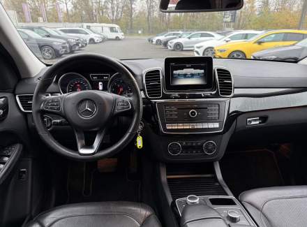 Mercedes-Benz - GLE