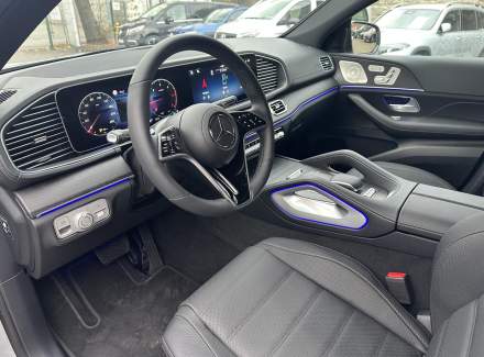Mercedes-Benz - GLE