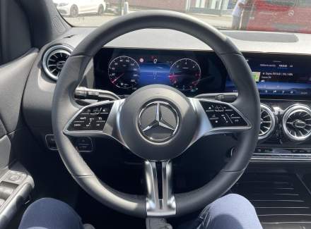 Mercedes-Benz - B-class