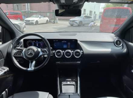 Mercedes-Benz - B-class