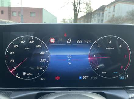 Mercedes-Benz - C-class