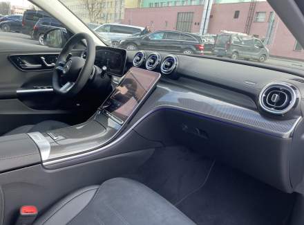 Mercedes-Benz - C-class