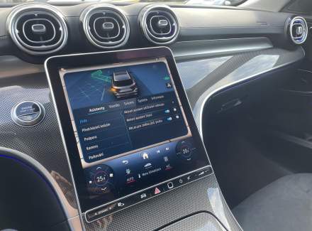 Mercedes-Benz - C-class