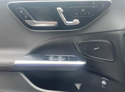 Mercedes-Benz - C-class