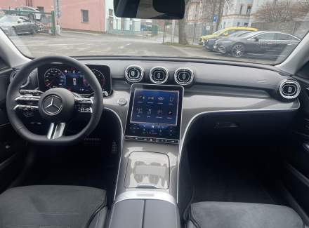 Mercedes-Benz - C-class