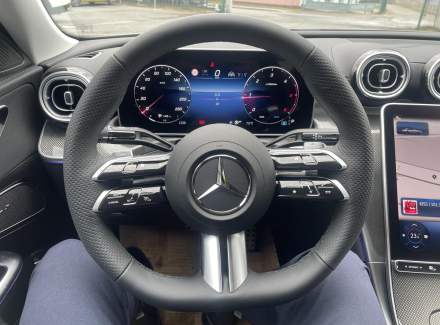Mercedes-Benz - C-class