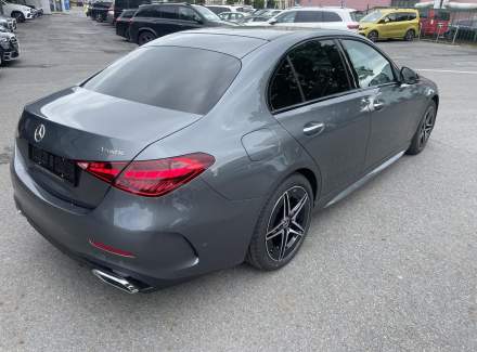 Mercedes-Benz - C-class