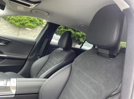 Mercedes-Benz - C-class