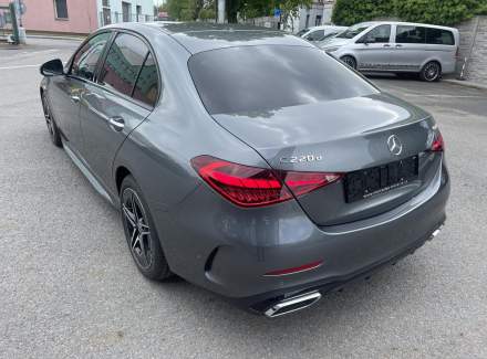 Mercedes-Benz - C-class