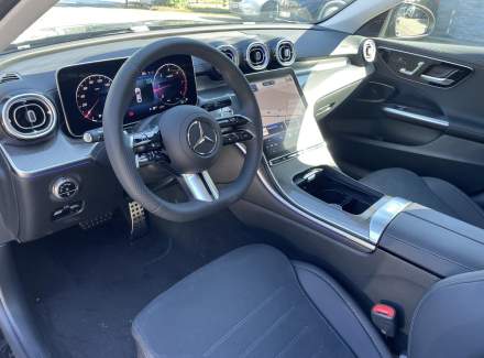 Mercedes-Benz - C-class