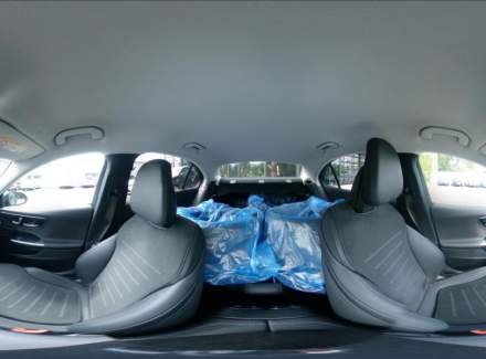 Mercedes-Benz - C-class