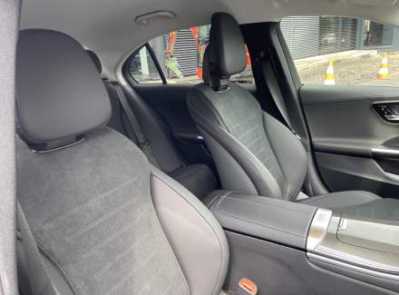 Mercedes-Benz - C-class