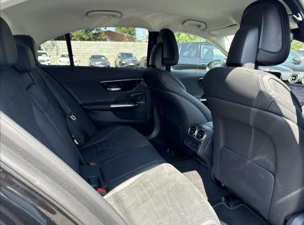 Mercedes-Benz - C-class