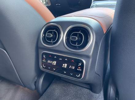 Mercedes-Benz - C-class