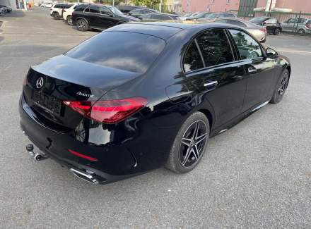 Mercedes-Benz - C-class