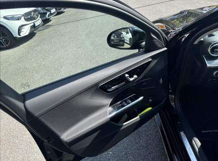 Mercedes-Benz - C-class