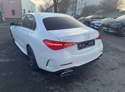 Mercedes-Benz - C-class